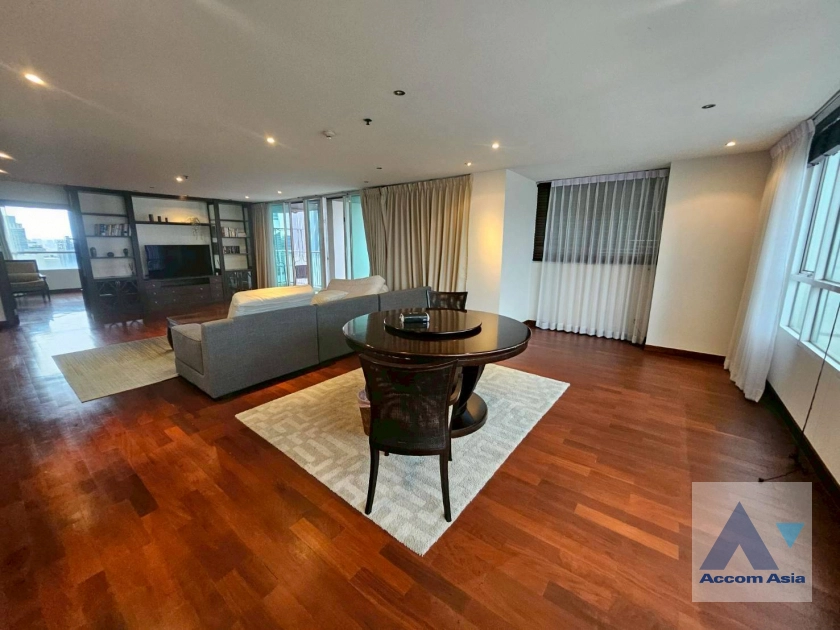 unitPenthouse |  3 Bedrooms  Condominium For Rent & Sale in Ploenchit, Bangkok  near BTS Chitlom (AA44461)