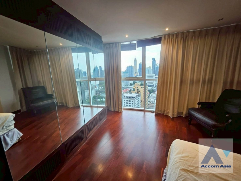 15  3 br Condominium for rent and sale in Ploenchit ,Bangkok BTS Chitlom at Urbana Langsuan AA44461