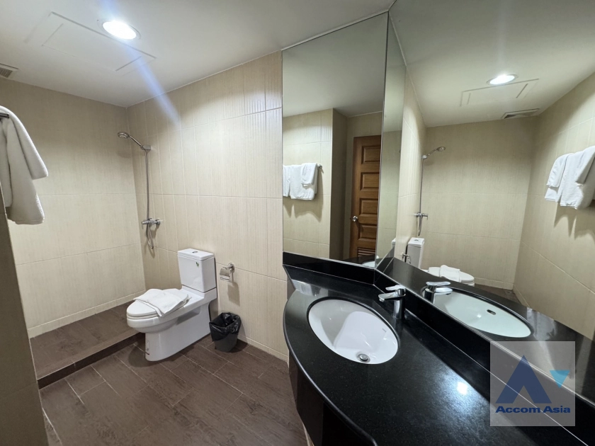 14  2 br Apartment for rent and sale in Sukhumvit ,Bangkok BTS Nana at Contemporary Lifestyle AA44462