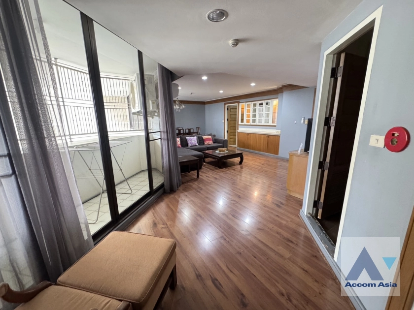 5  2 br Apartment for rent and sale in Sukhumvit ,Bangkok BTS Nana at Contemporary Lifestyle AA44462