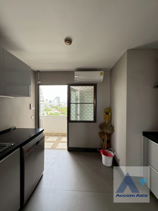 12  2 br Condominium For Rent in Sukhumvit ,Bangkok BTS Phrom Phong at Richmond Palace AA44463