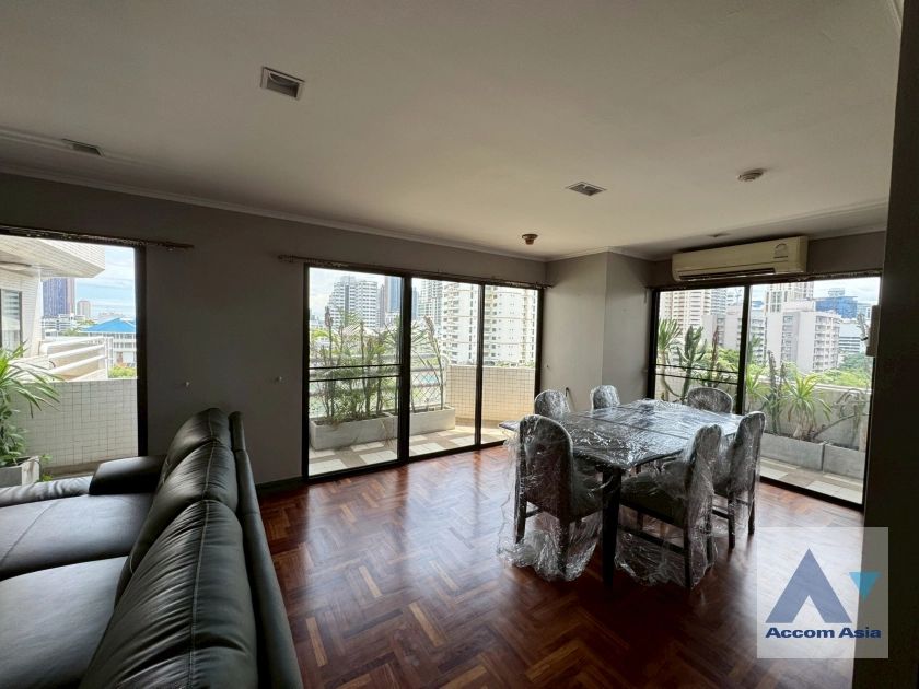  1  2 br Condominium For Rent in Sukhumvit ,Bangkok BTS Phrom Phong at Richmond Palace AA44463