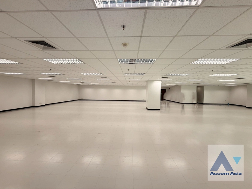 unitOffice |  Office space For Rent in Sukhumvit, Bangkok  near BTS Phrom Phong (AA44464)