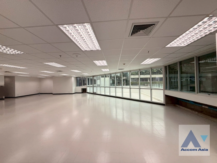 unitOffice |  Office space For Rent in Sukhumvit, Bangkok  near BTS Phrom Phong (AA44464)