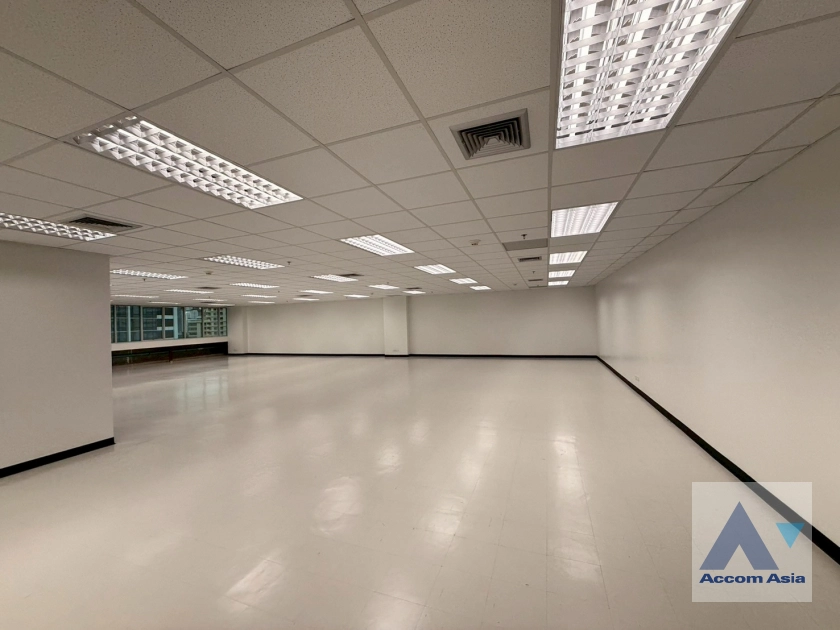 unitOffice |  Office space For Rent in Sukhumvit, Bangkok  near BTS Phrom Phong (AA44464)