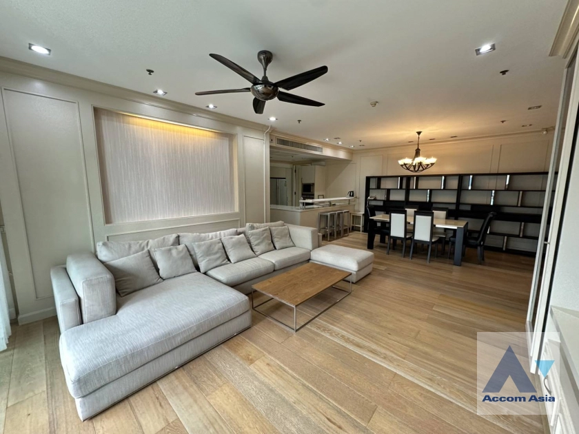 unitModern and cozy living with city-view balcony ( AA44482 )