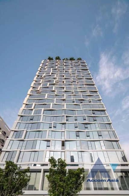 unit 2 Bedrooms  Condominium For Rent in Ploenchit, Bangkok  near BTS Chitlom (AA44484)