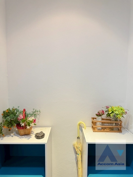 13  2 br Condominium for rent and sale in Ploenchit ,Bangkok BTS Ploenchit at Witthayu Complex AA44485