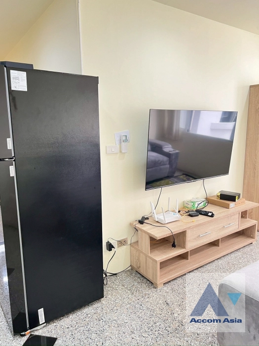 4  2 br Condominium for rent and sale in Ploenchit ,Bangkok BTS Ploenchit at Witthayu Complex AA44485