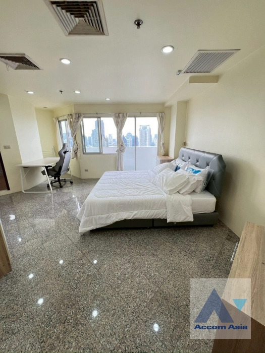 7  2 br Condominium for rent and sale in Ploenchit ,Bangkok BTS Ploenchit at Witthayu Complex AA44485