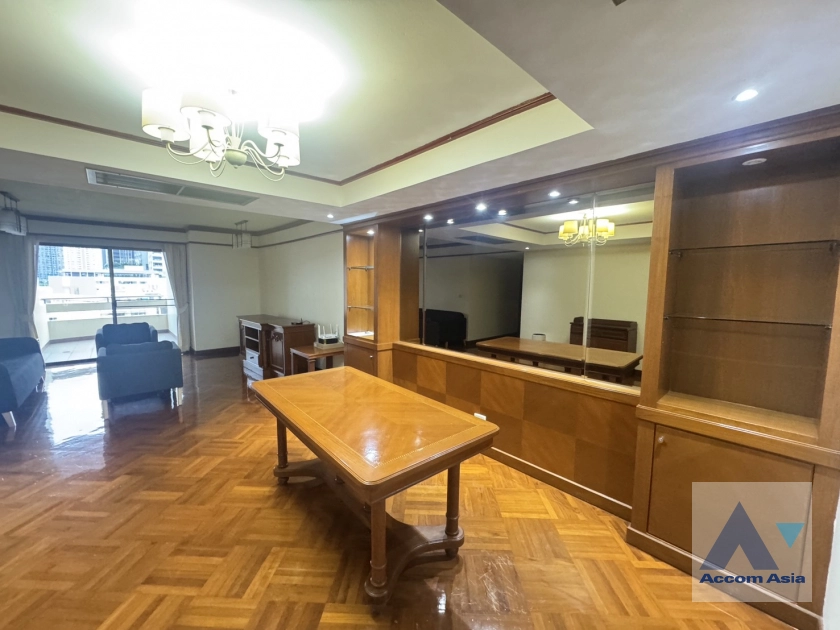 5  3 br Apartment For Rent in Sukhumvit ,Bangkok BTS Thong Lo at Spacious Room AA44488