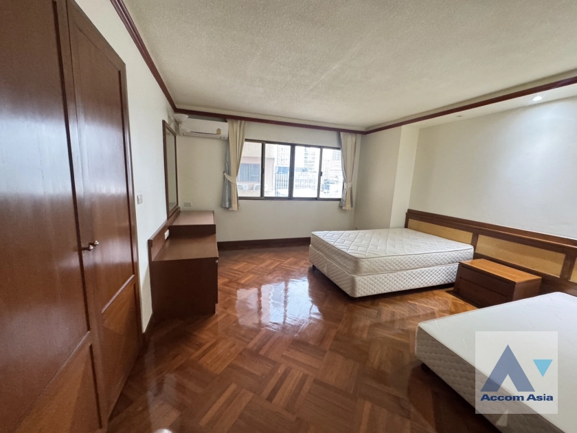 15  3 br Apartment For Rent in Sukhumvit ,Bangkok BTS Thong Lo at Spacious Room AA44488