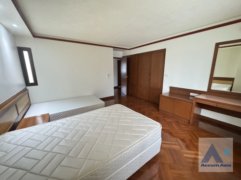 17  3 br Apartment For Rent in Sukhumvit ,Bangkok BTS Thong Lo at Spacious Room AA44488
