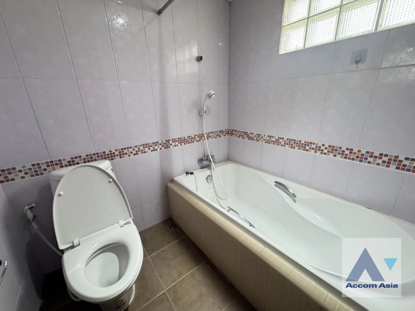 22  3 br Apartment For Rent in Sukhumvit ,Bangkok BTS Thong Lo at Spacious Room AA44488