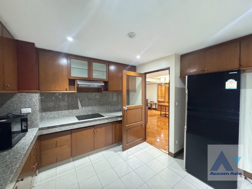 7  3 br Apartment For Rent in Sukhumvit ,Bangkok BTS Thong Lo at Spacious Room AA44488