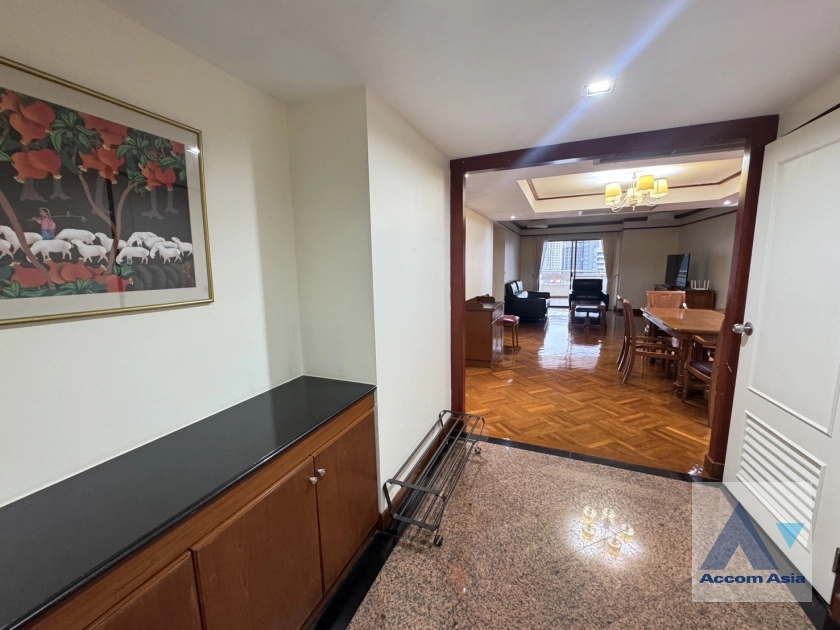  1  3 br Apartment For Rent in Sukhumvit ,Bangkok BTS Thong Lo at Spacious Room AA44489