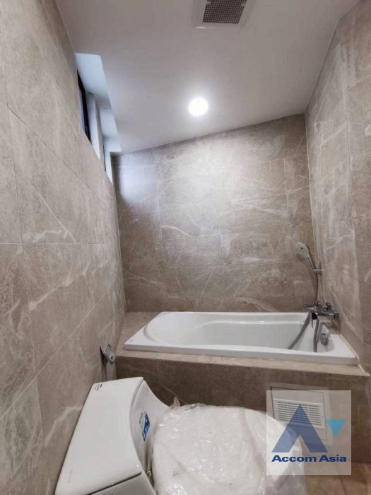 12  4 br Condominium for rent and sale in Sukhumvit ,Bangkok  at President Park Sukhumvit 24   AA44491