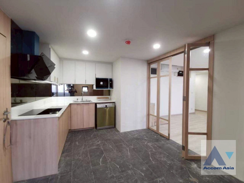 6  4 br Condominium for rent and sale in Sukhumvit ,Bangkok  at President Park Sukhumvit 24   AA44491