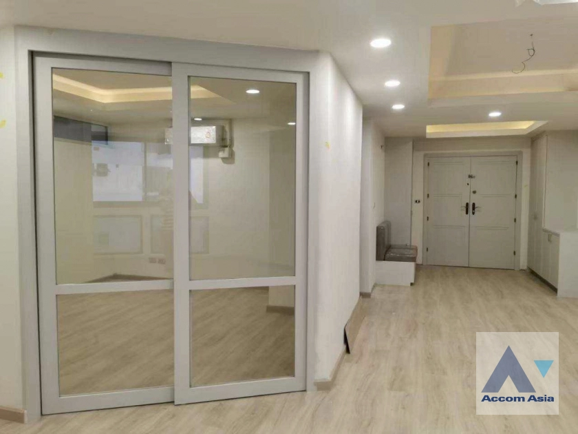 23  4 br Condominium for rent and sale in Sukhumvit ,Bangkok  at President Park Sukhumvit 24   AA44491