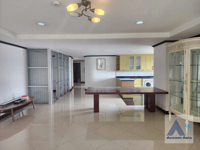 5  3 br Condominium For Sale in Sukhumvit ,Bangkok BTS Ekkamai at Casa Viva AA44496