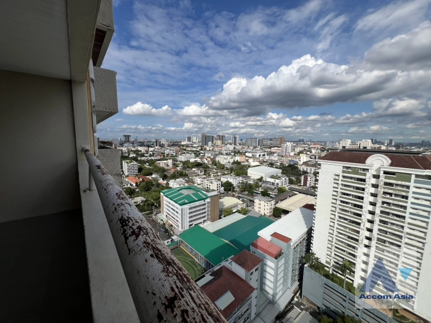28  3 br Condominium For Sale in Sukhumvit ,Bangkok BTS Ekkamai at Casa Viva AA44496