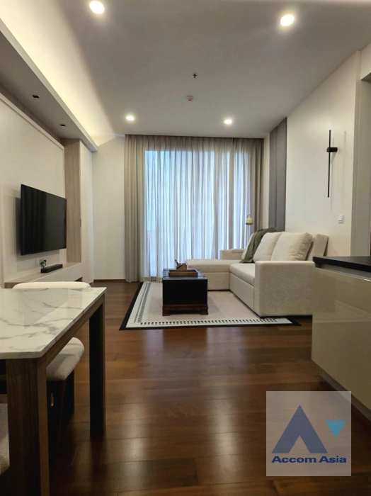  Quattro Thonglor Condominium  2 Bedroom for Sale & Rent BTS Thong Lo in Sukhumvit Bangkok