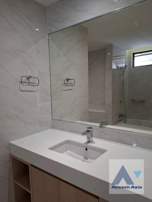 12  3 br Apartment for rent and sale in Sukhumvit ,Bangkok BTS Thong Lo at Perfect For A Big Family AA44501