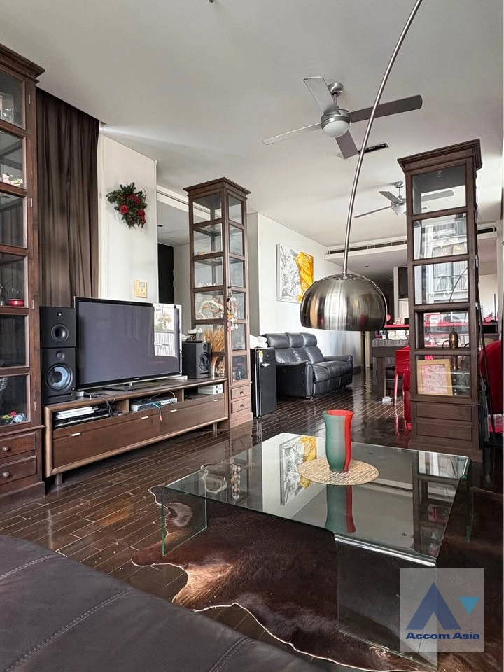  1  2 br Condominium For Sale in Sukhumvit ,Bangkok BTS Asok - MRT Sukhumvit at Domus 16 AA44503