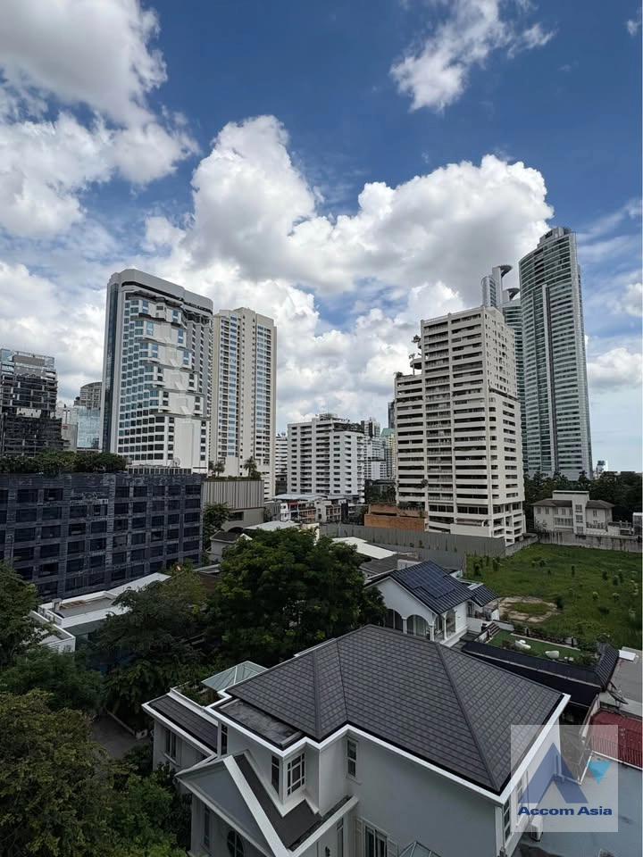 17  2 br Condominium For Sale in Sukhumvit ,Bangkok BTS Asok - MRT Sukhumvit at Domus 16 AA44503