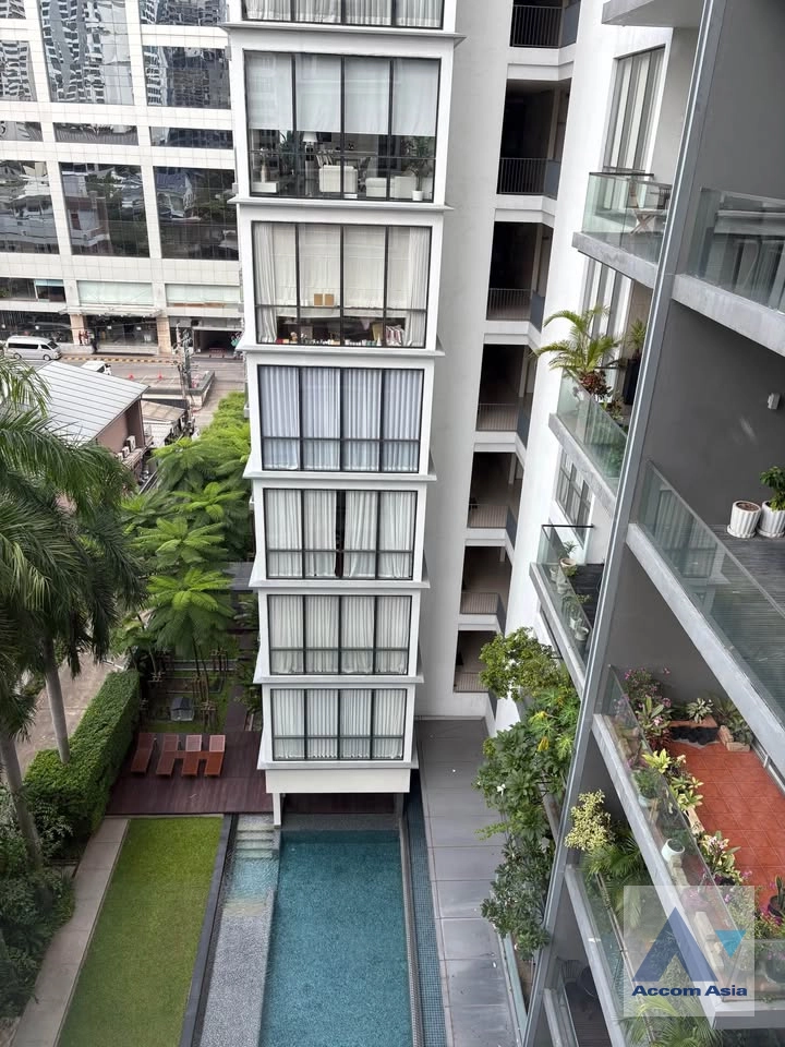 11  2 br Condominium For Sale in Sukhumvit ,Bangkok BTS Asok - MRT Sukhumvit at Domus 16 AA44503