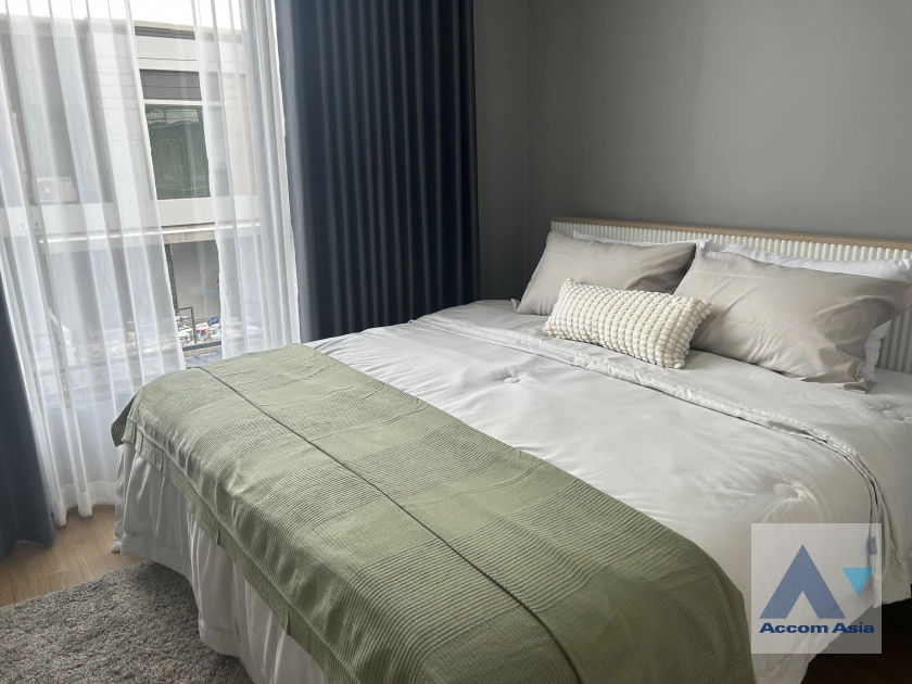 7  3 br Townhouse for rent and sale in Samutprakan ,Samutprakan  at House AA44510