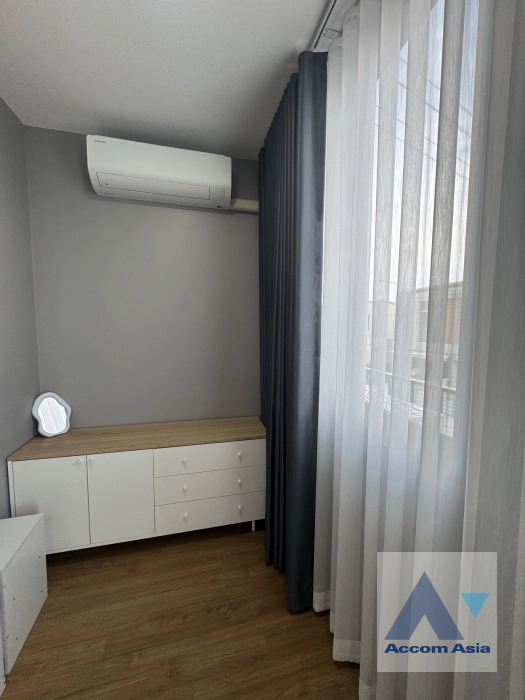 9  3 br Townhouse for rent and sale in Samutprakan ,Samutprakan  at House AA44510