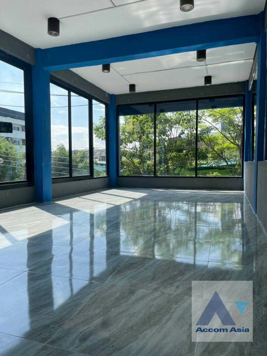 unitHome Office |  4 Bedrooms  Townhouse For Rent & Sale in Sukhumvit, Bangkok  near BTS Bang Chak (AA44513)