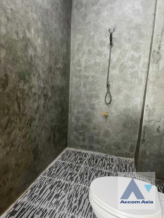 9  4 br Townhouse for rent and sale in Sukhumvit ,Bangkok BTS Bang Chak AA44513