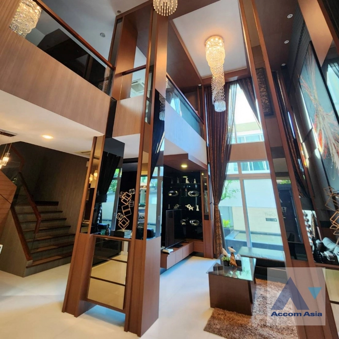 6  4 br House for rent and sale in Lat Phrao ,Bangkok MRT Lat Phrao at The Gallery House Pattern AA44514