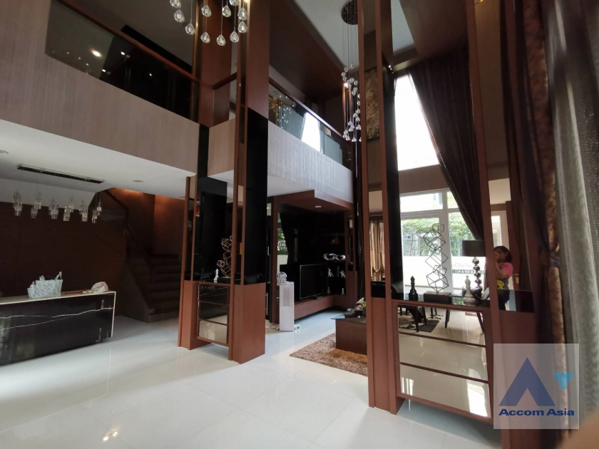 8  4 br House for rent and sale in Lat Phrao ,Bangkok MRT Lat Phrao at The Gallery House Pattern AA44514