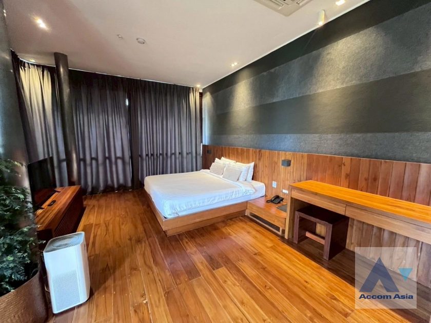 15  2 br Apartment For Rent in Ploenchit ,Bangkok BTS Ratchadamri at Chic Style AA44517