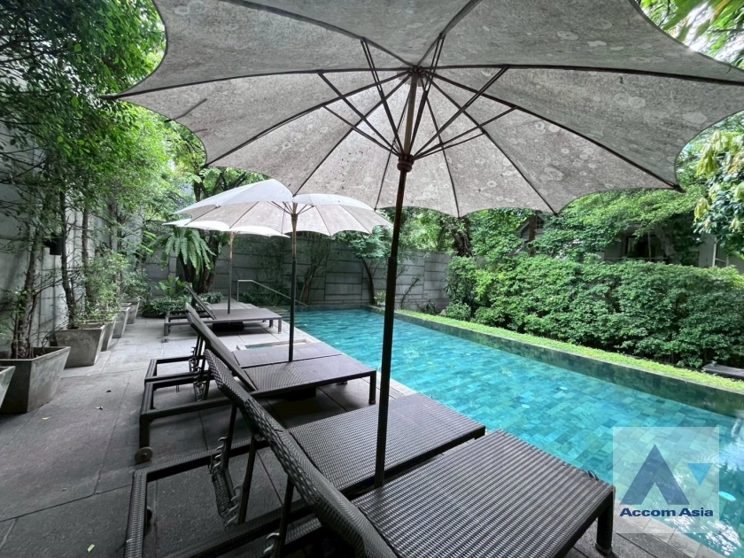 25  2 br Apartment For Rent in Ploenchit ,Bangkok BTS Ratchadamri at Chic Style AA44517