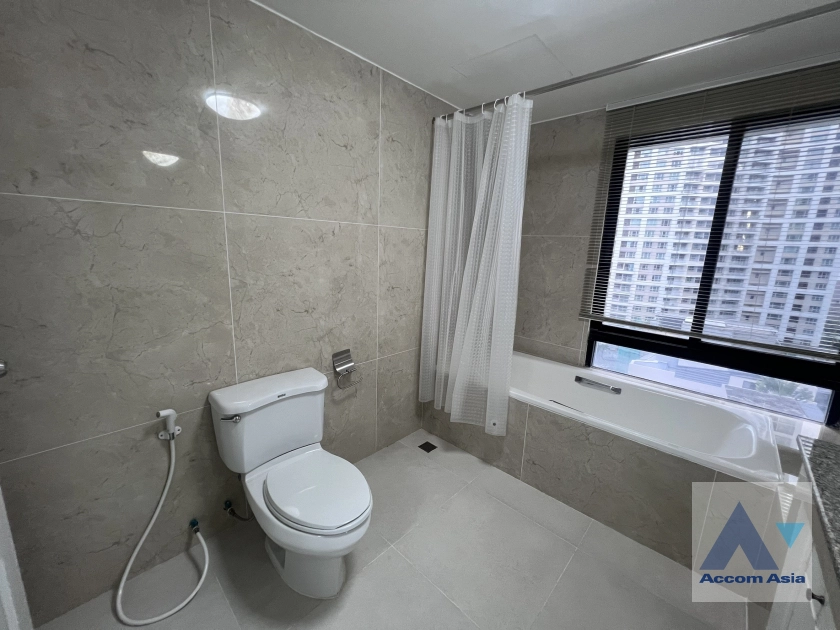 17  3 br Apartment for rent and sale in Ploenchit ,Bangkok BTS Chitlom at Heart of Langsuan - Privacy AA44519