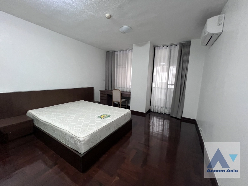 11  3 br Apartment for rent and sale in Ploenchit ,Bangkok BTS Chitlom at Heart of Langsuan - Privacy AA44519