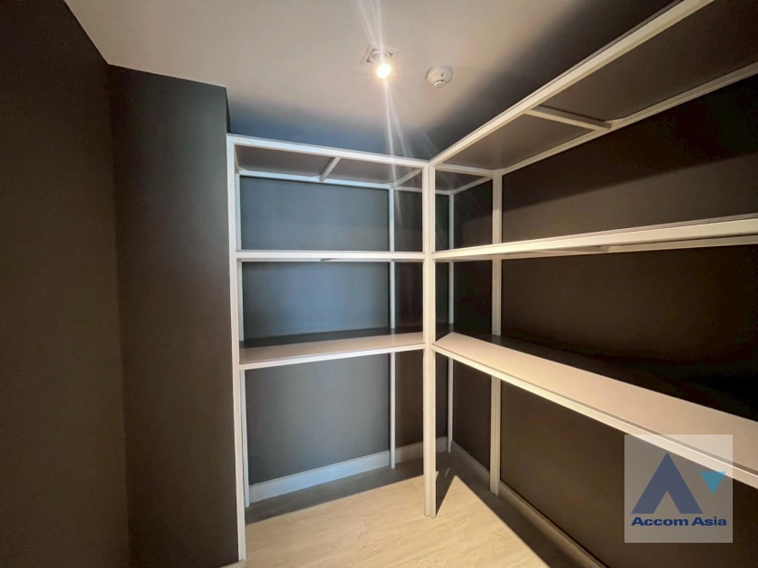 21  2 br Apartment for rent and sale in Sukhumvit ,Bangkok BTS Phrom Phong at Living In Bangkok AA44521