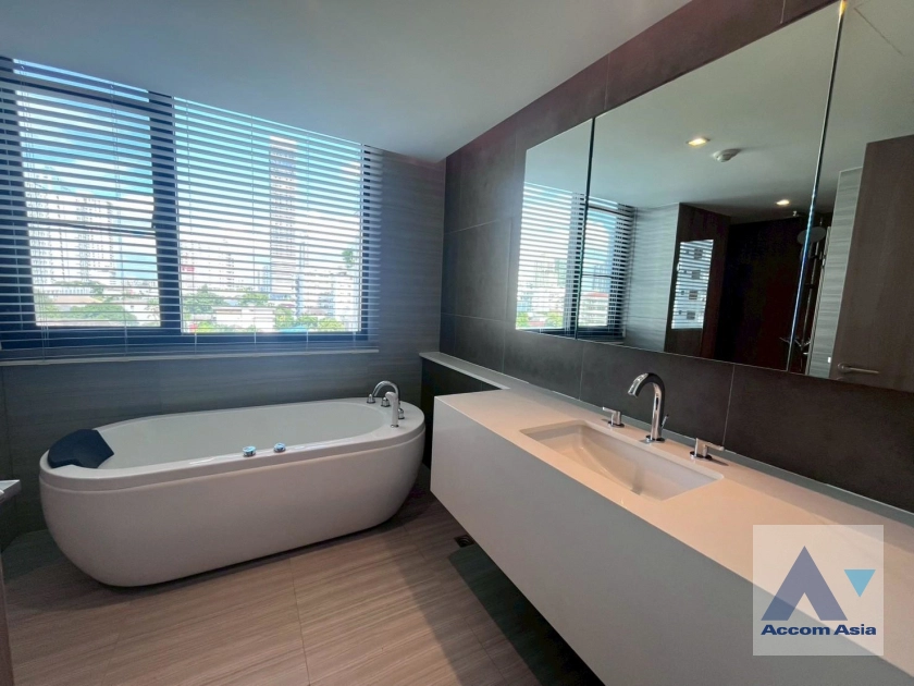 16  2 br Apartment for rent and sale in Sukhumvit ,Bangkok BTS Phrom Phong at Living In Bangkok AA44521