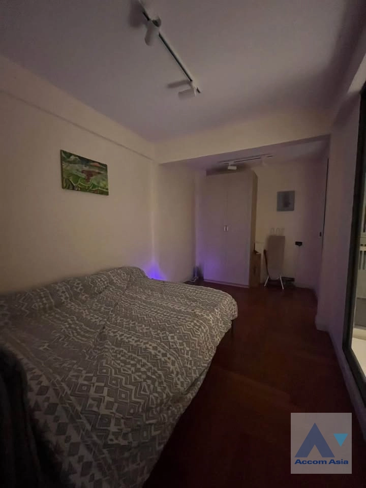 16  2 br Townhouse For Rent in Sathorn ,Bangkok BTS Chong Nonsi AA44522