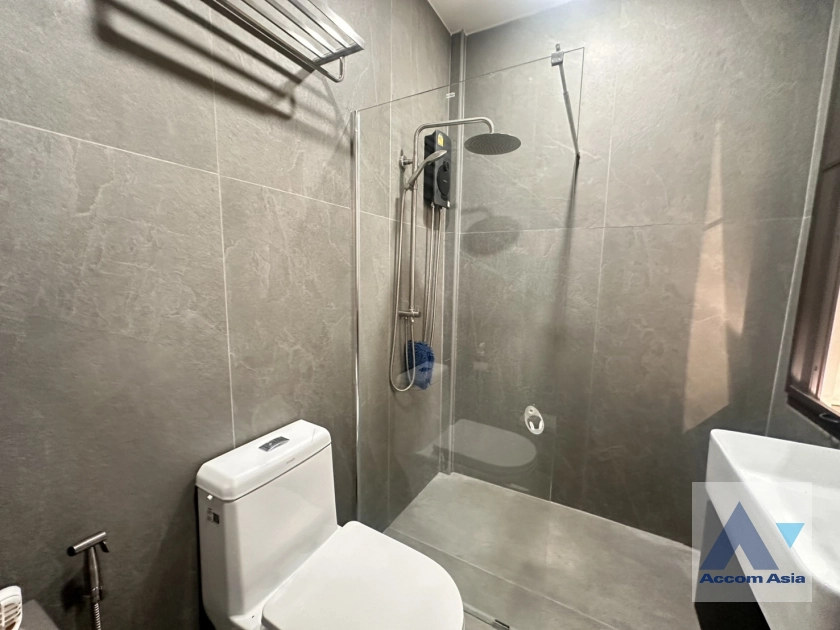 17  2 br Townhouse For Rent in Sathorn ,Bangkok BTS Chong Nonsi AA44522