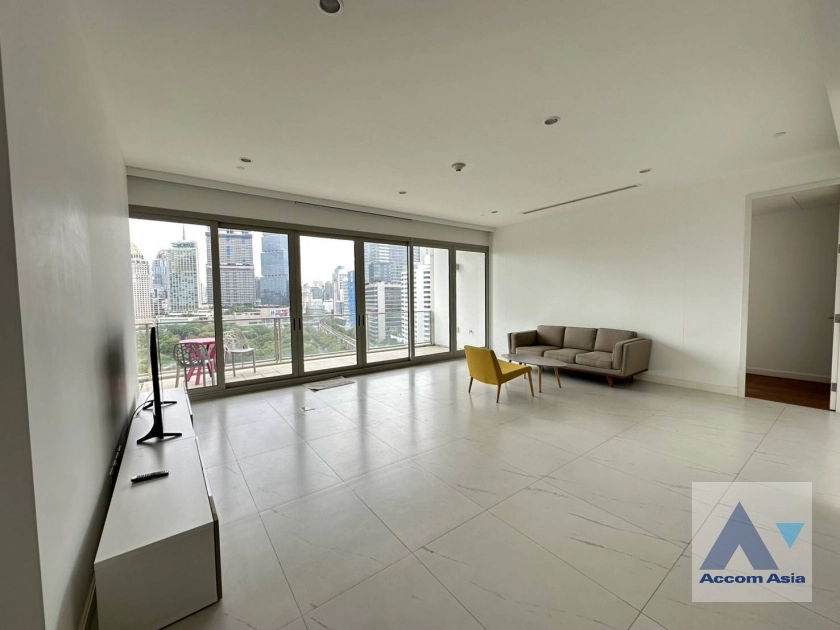 unit 2 Bedrooms  Condominium For Rent & Sale in Ploenchit, Bangkok  near BTS Ratchadamri - MRT Silom (AA44523)