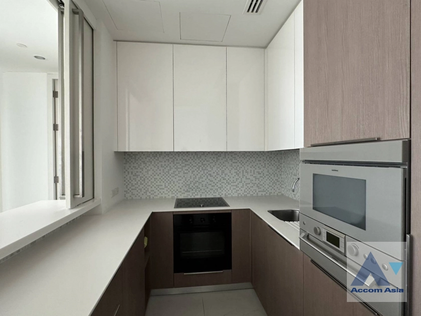 8  2 br Condominium for rent and sale in Ploenchit ,Bangkok BTS Ratchadamri - MRT Silom at 185 Rajadamri AA44523