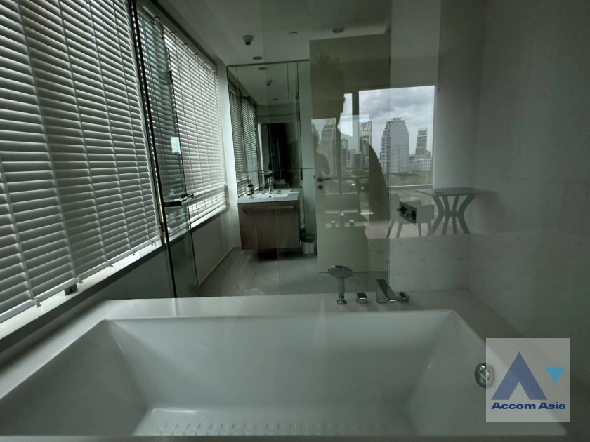 25  2 br Condominium for rent and sale in Ploenchit ,Bangkok BTS Ratchadamri - MRT Silom at 185 Rajadamri AA44523