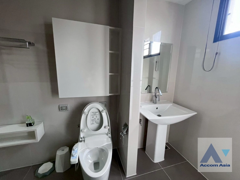 15  1 br Apartment for rent and sale in Sukhumvit ,Bangkok BTS Thong Lo at Exclusive Serviced Residence AA44527