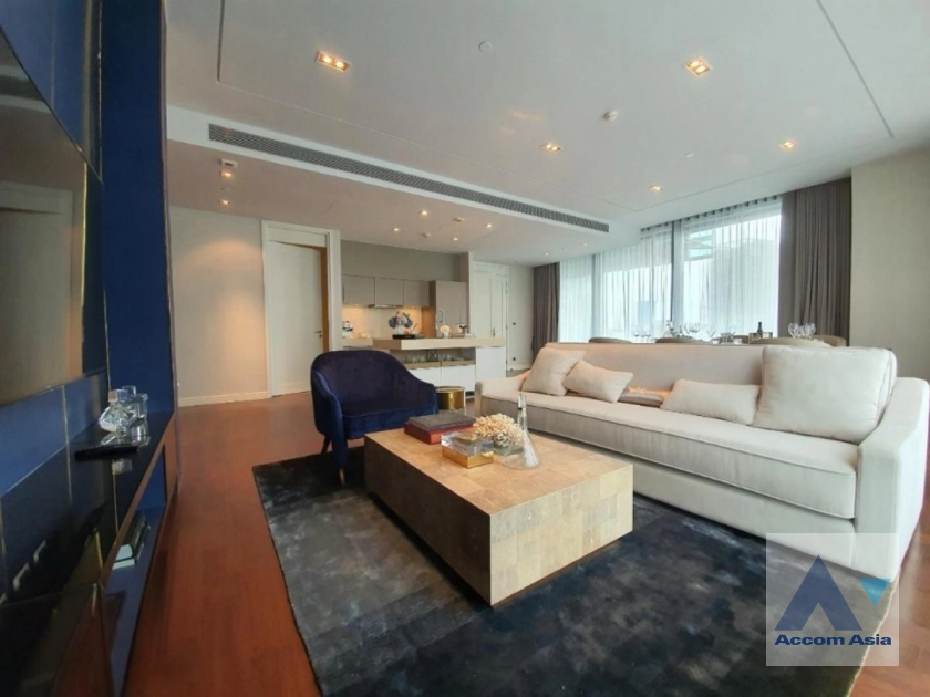 unit 2 Bedrooms  Condominium For Rent & Sale in Sukhumvit, Bangkok  near BTS Phrom Phong (AA44529)