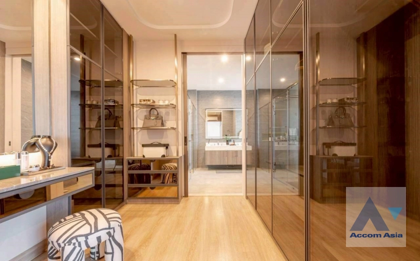 12  3 br House For Sale in Phaholyothin ,Bangkok BTS Sanam Pao at SCAPE ARI AA44534